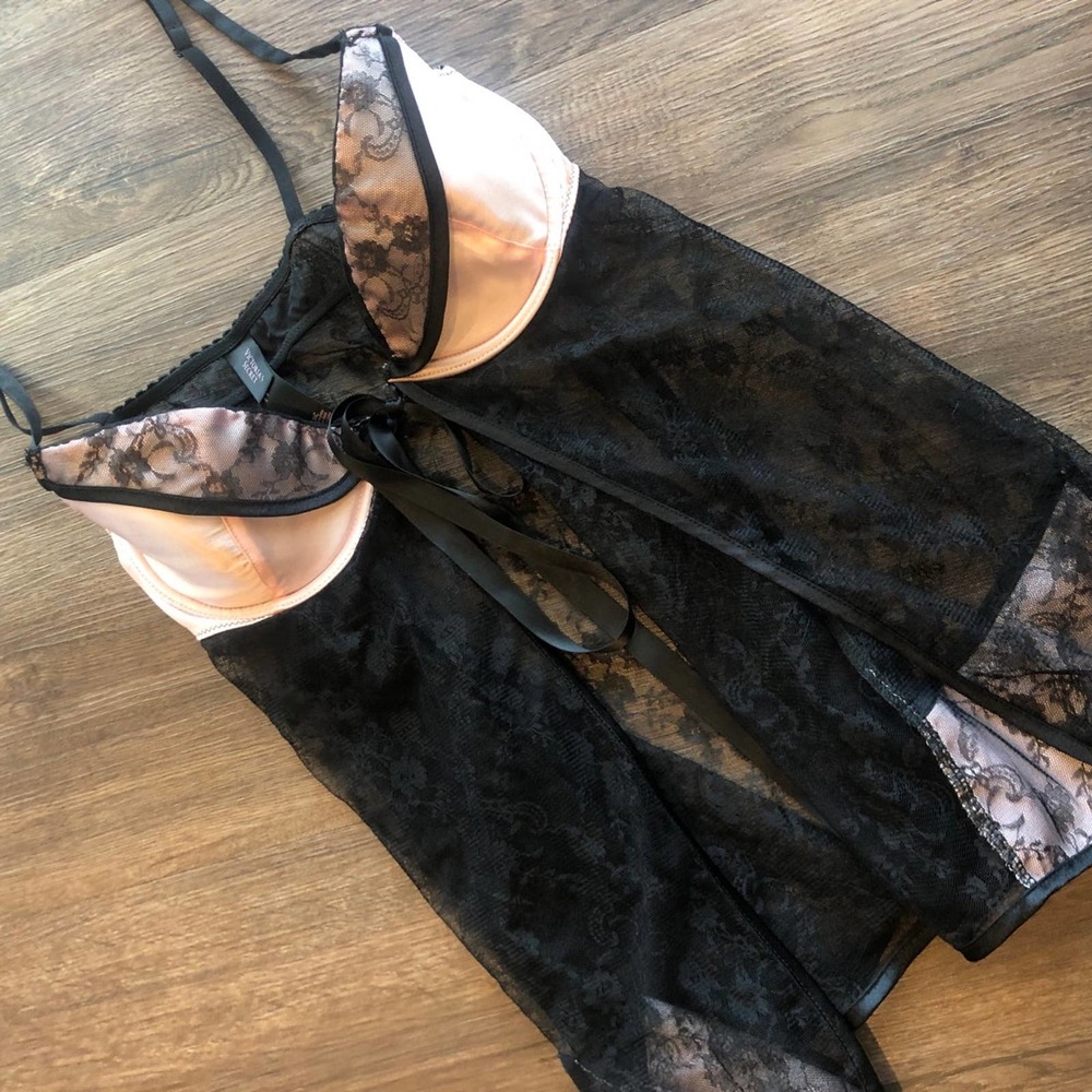 Y2k Victorias Secret lace baby doll lingerie top size 34C